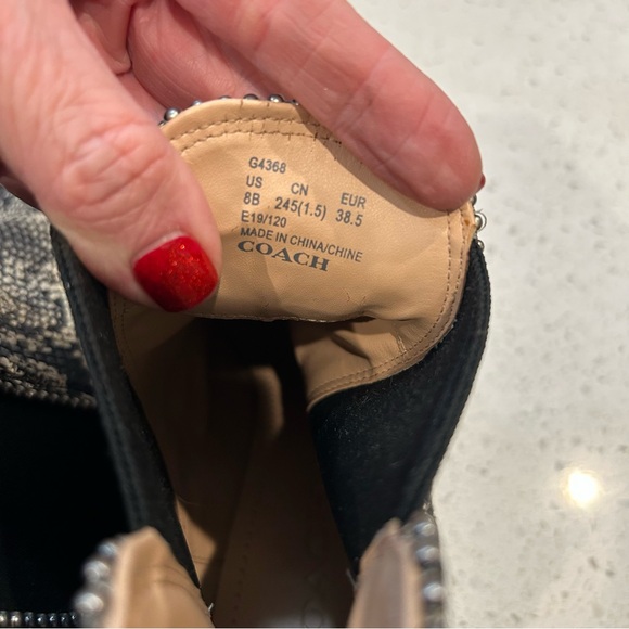 COACH Women's‎ Bowery Snakeskin Beadchain Chelsea Booties 8M - Picture 7 of 12